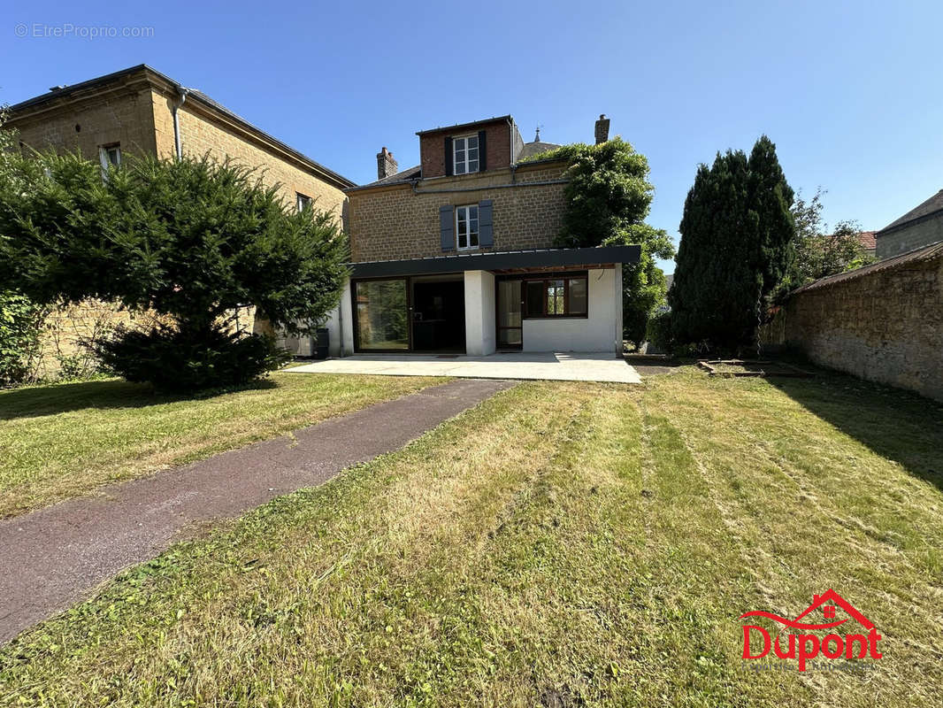 Maison à CHARLEVILLE-MEZIERES