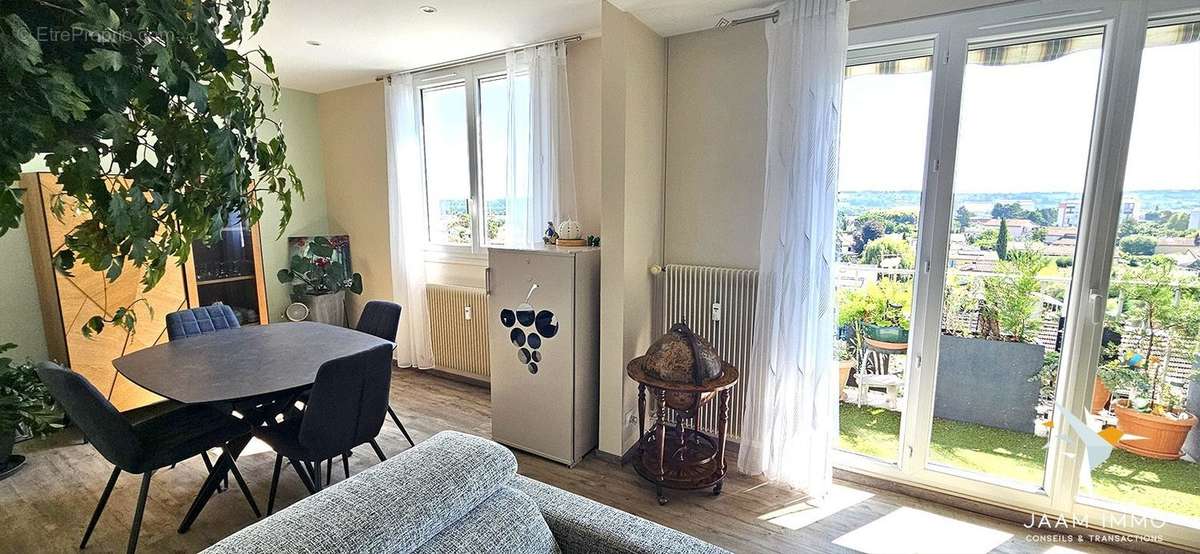 Appartement à VILLEFRANCHE-SUR-SAONE