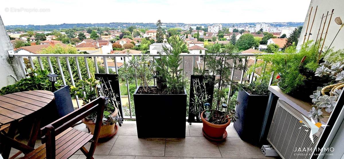 Appartement à VILLEFRANCHE-SUR-SAONE