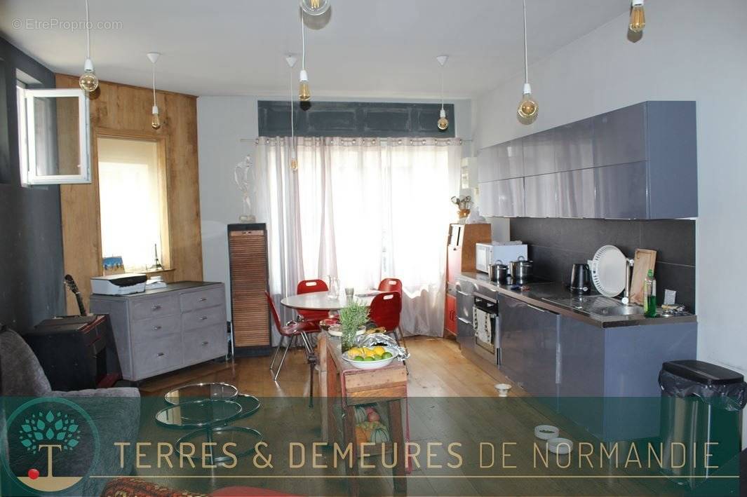 Appartement à TROUVILLE-SUR-MER