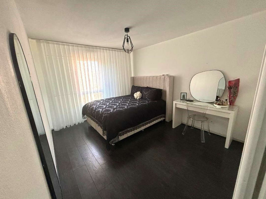 Appartement à MARSEILLE-14E