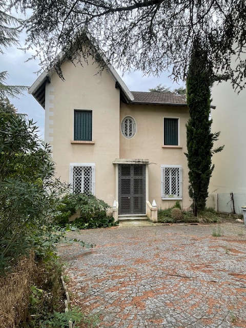 Maison à RILLIEUX-LA-PAPE