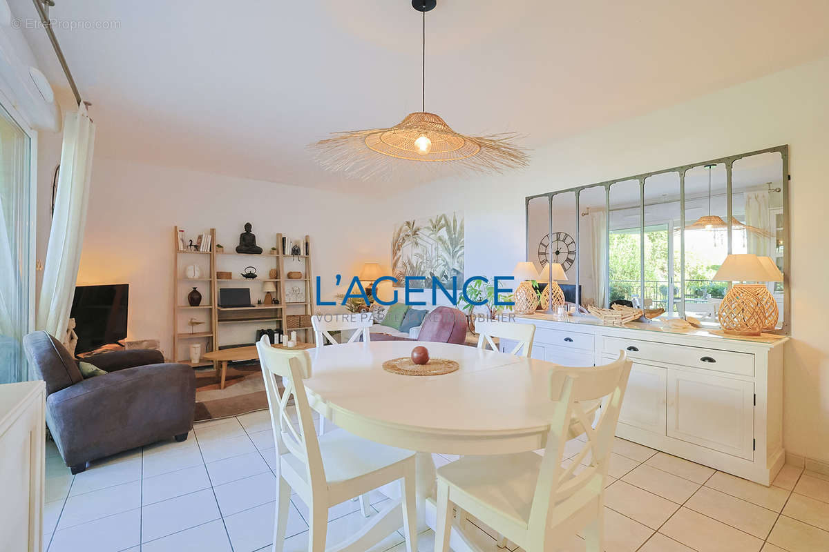 Appartement à HYERES