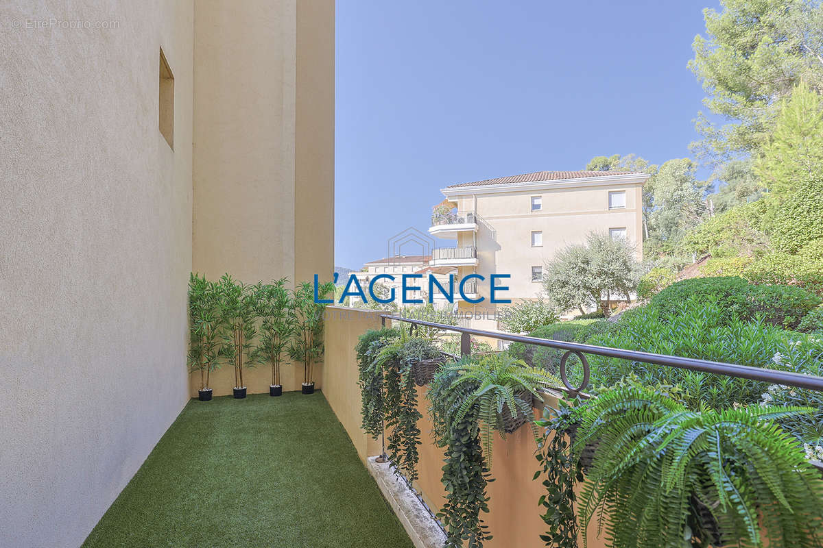 Appartement à HYERES