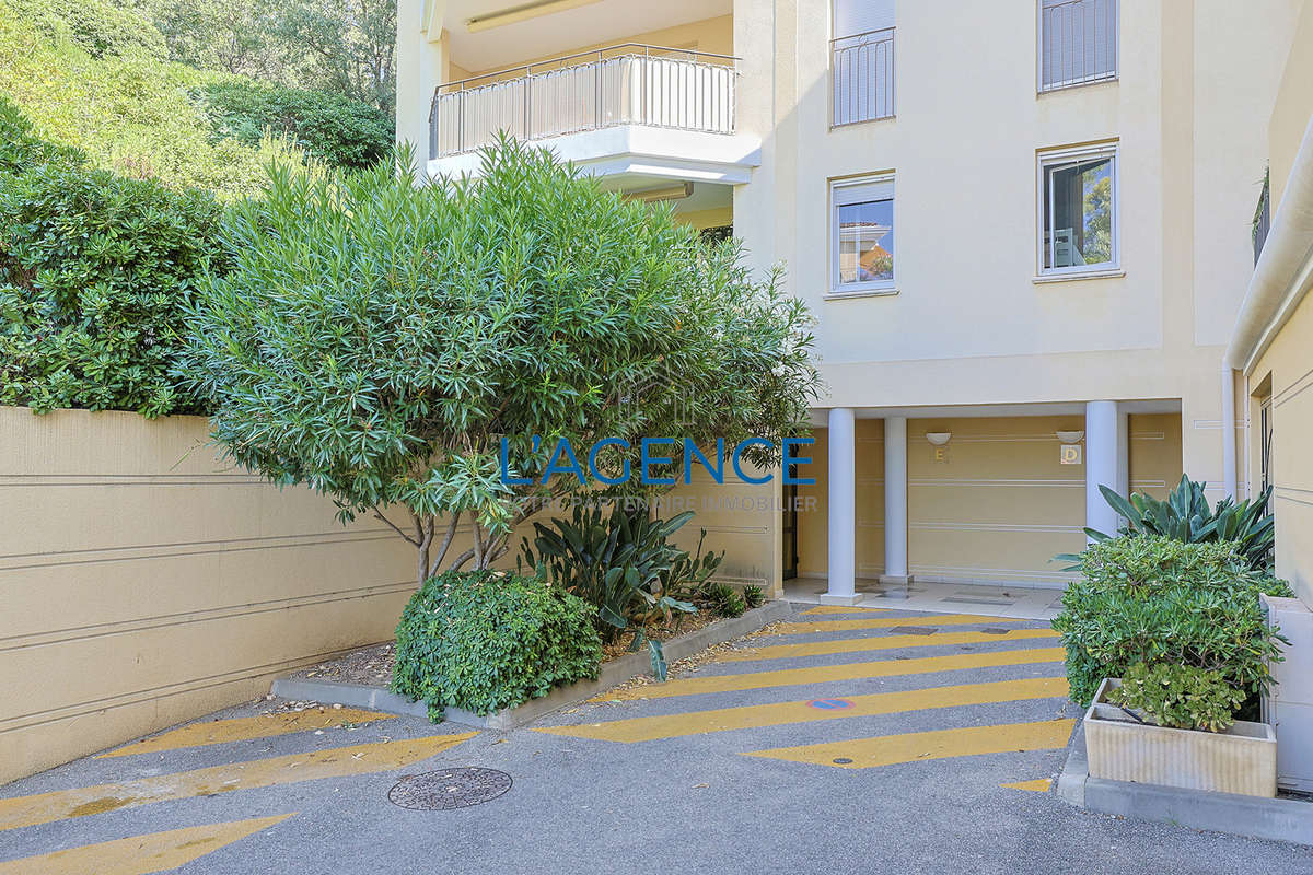 Appartement à HYERES