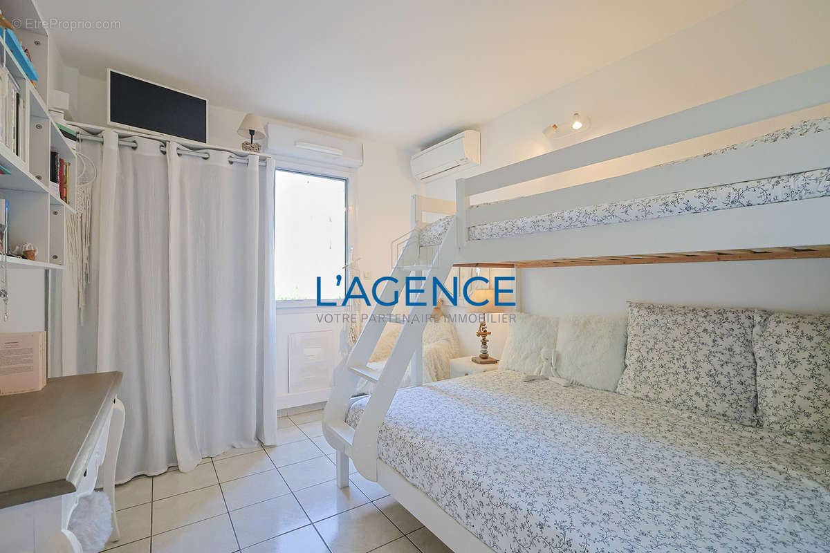 Appartement à HYERES