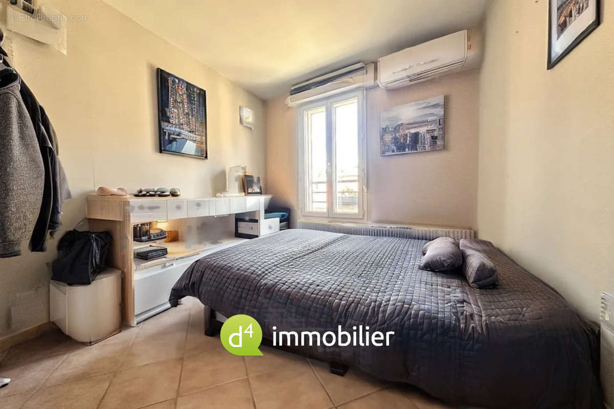 Appartement à MARSEILLE-8E