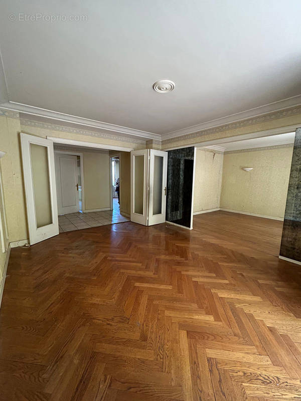 Appartement à LYON-7E