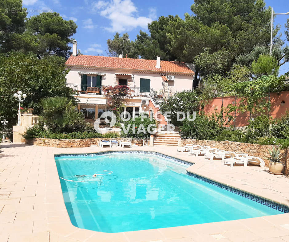 Appartement à BANDOL