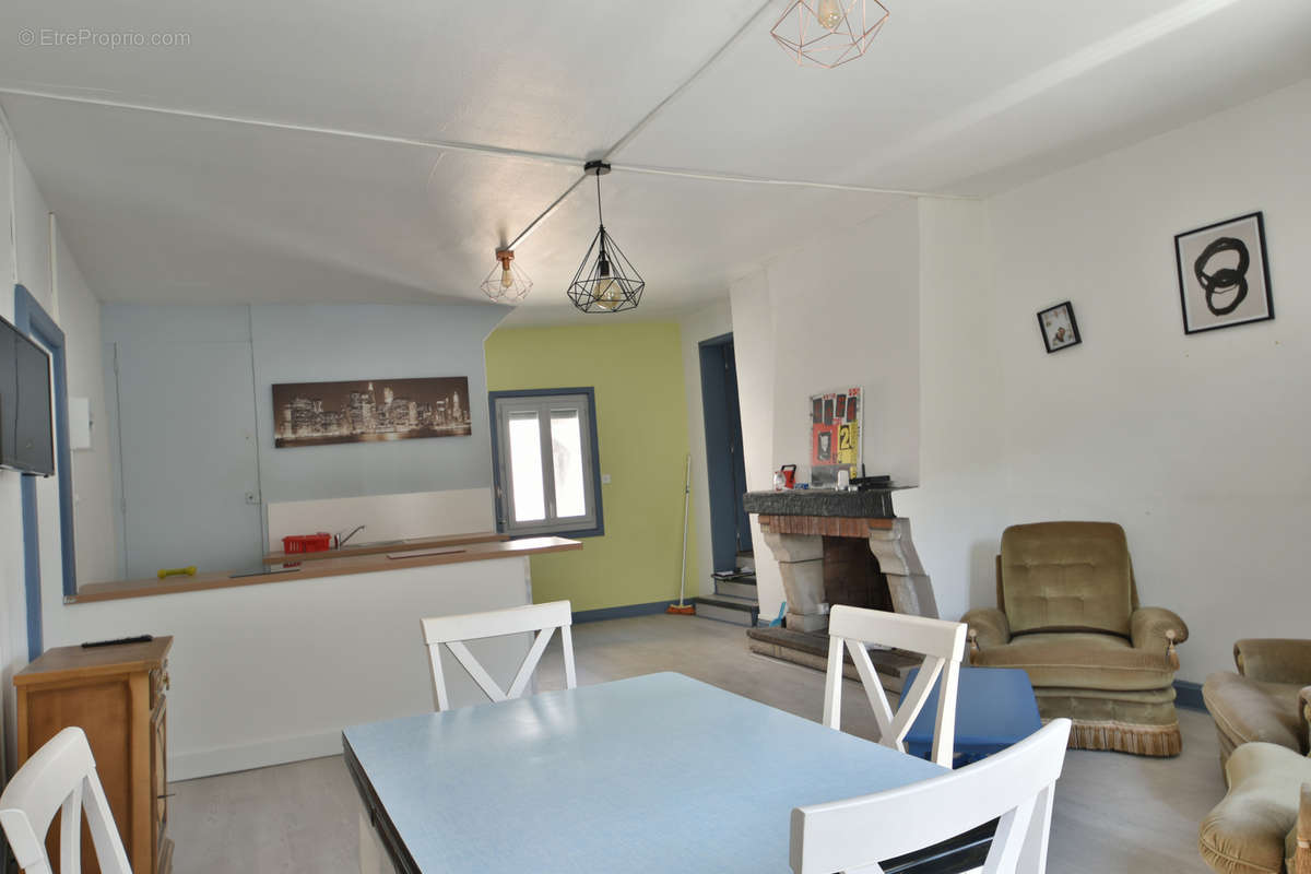 Appartement à MALEMORT-SUR-CORREZE