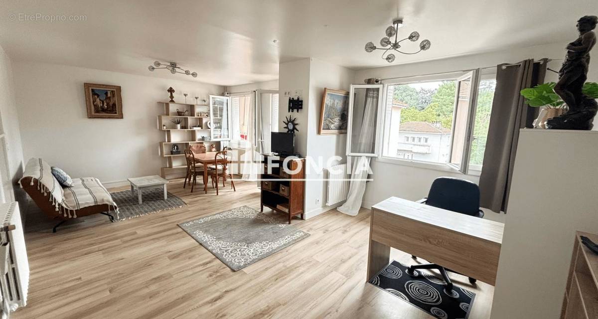 Appartement à LOURDES