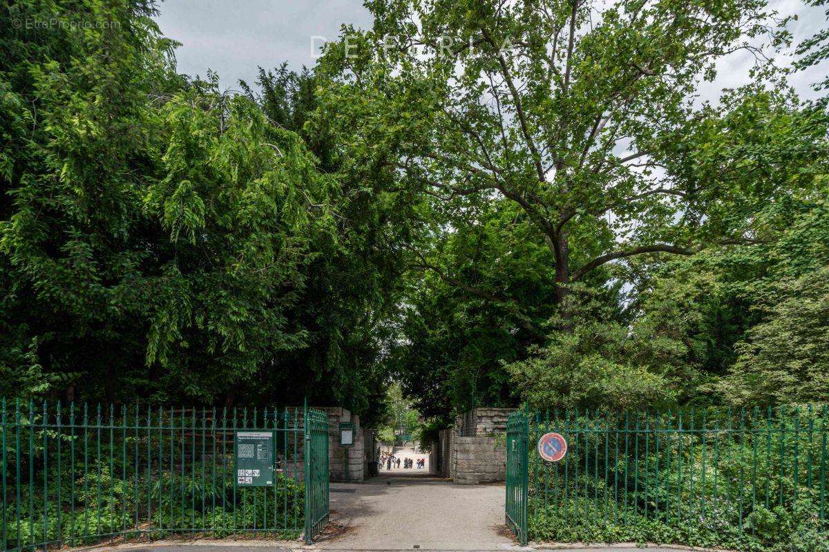 Appartement à PARIS-5E