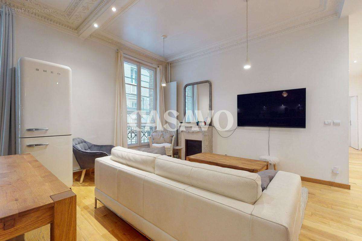 Appartement à PARIS-19E