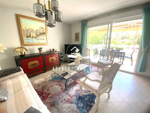 Appartement à CAGNES-SUR-MER