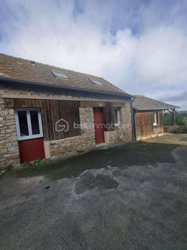 Maison à CHATILLON-EN-VENDELAIS