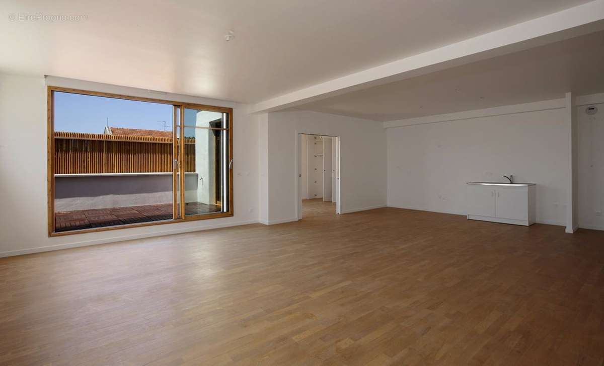 Appartement à MONTREUIL