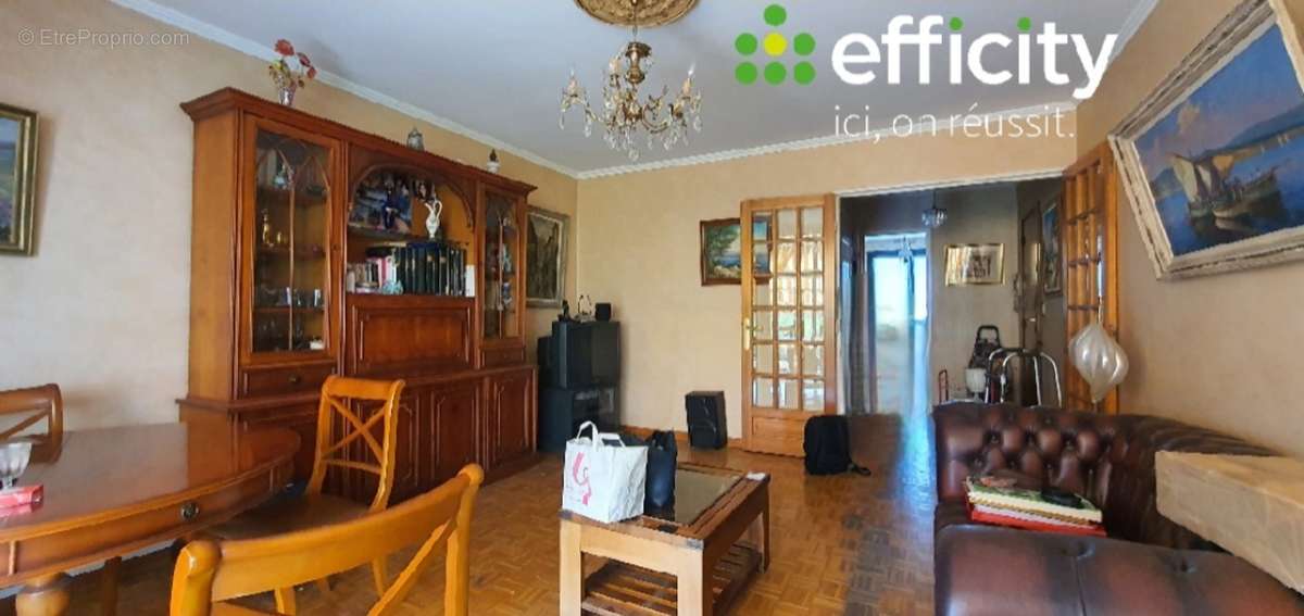 Appartement à MARSEILLE-10E