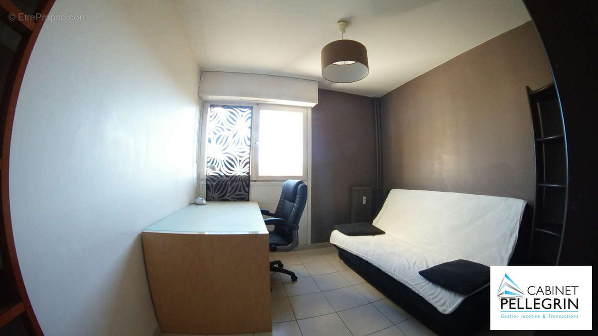 Appartement à MARSEILLE-9E