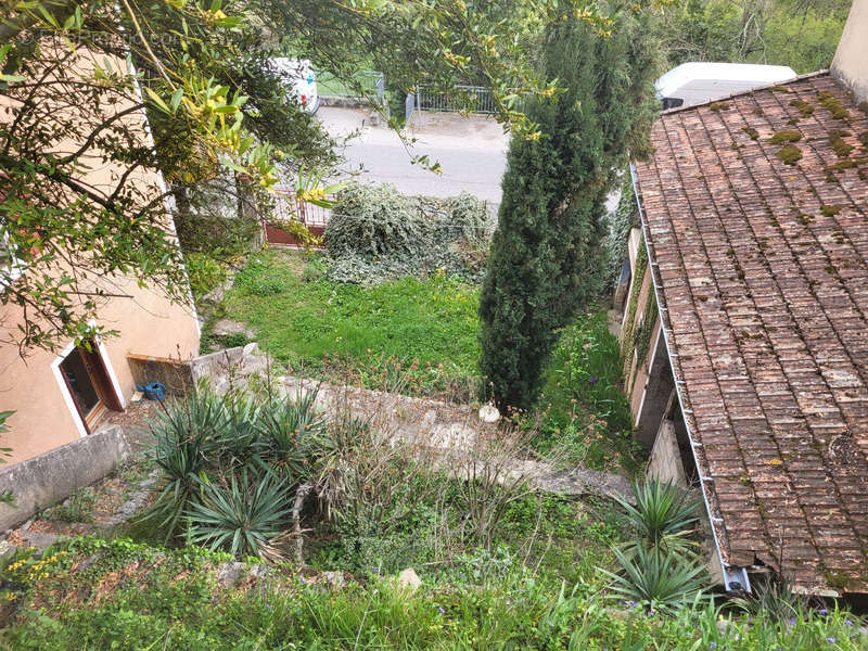 Maison à LES OLLIERES-SUR-EYRIEUX