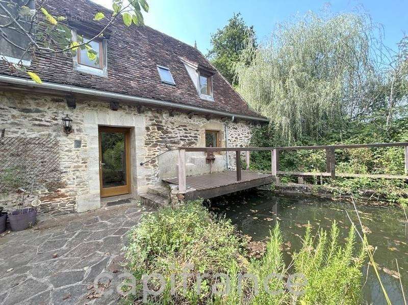 Maison à BEAULIEU-SUR-DORDOGNE