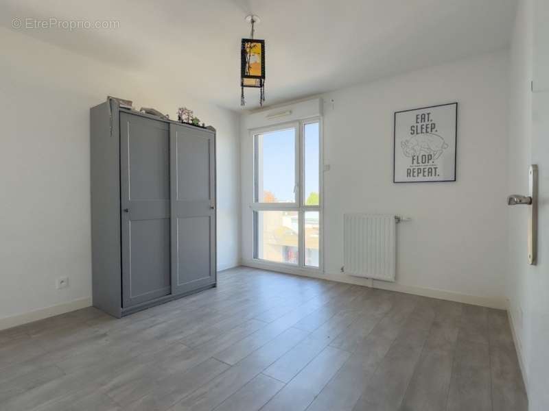 Appartement à COLOMBES