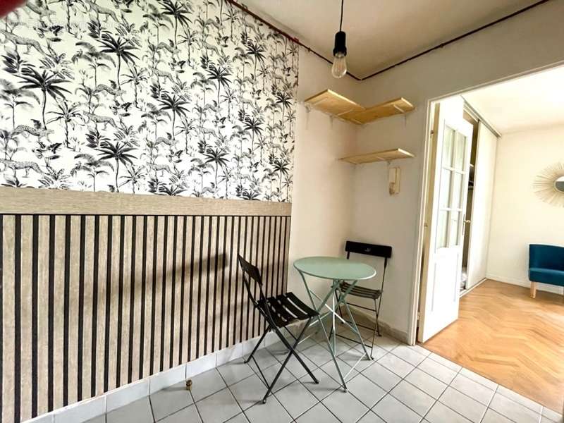 Appartement à PARIS-19E