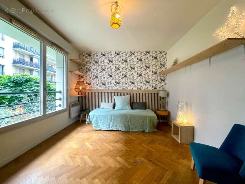 Appartement à PARIS-19E