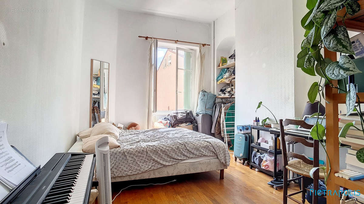 Appartement à LYON-7E