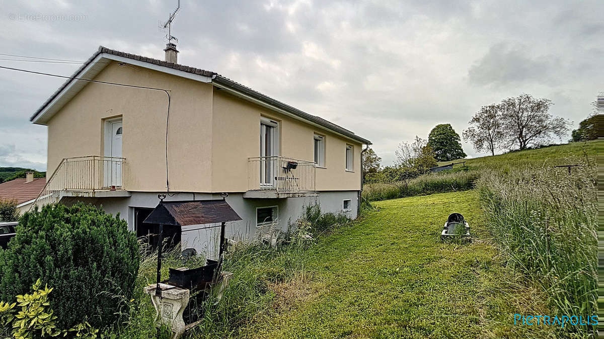 Maison à FLACHERES