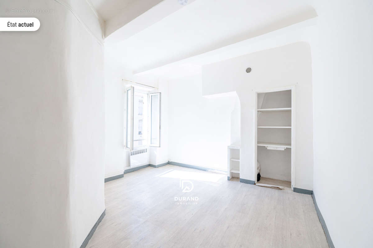 Appartement à MARSEILLE-2E