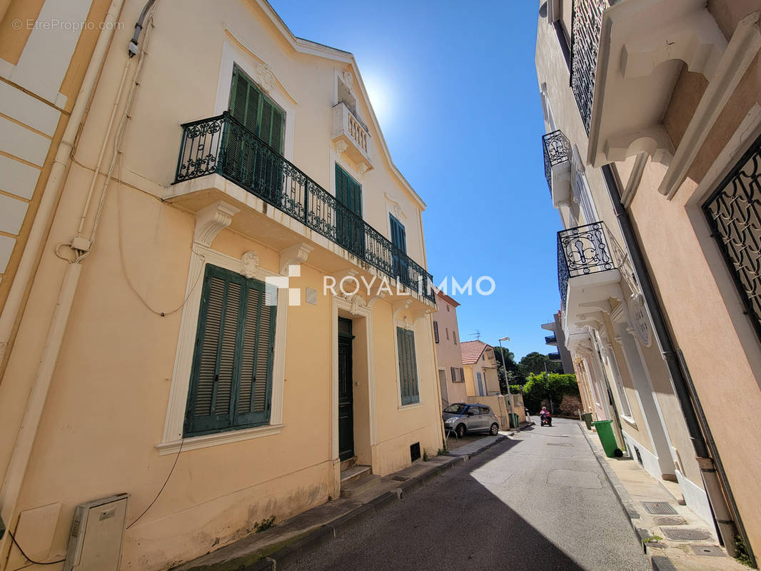 Maison à TOULON