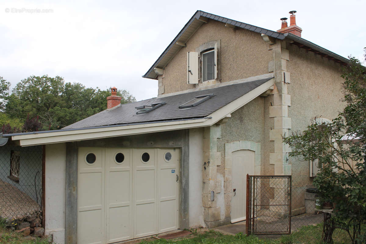 Maison à CHAMPILLET