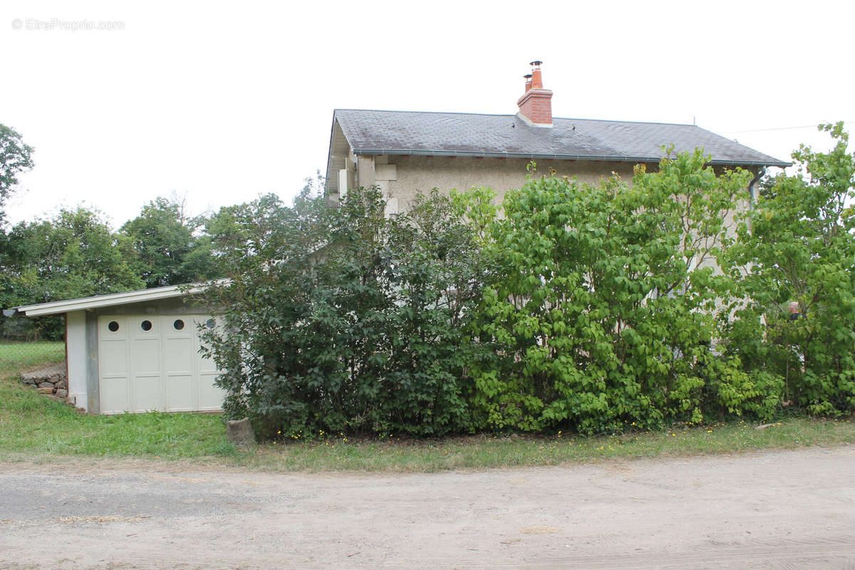 Maison à CHAMPILLET