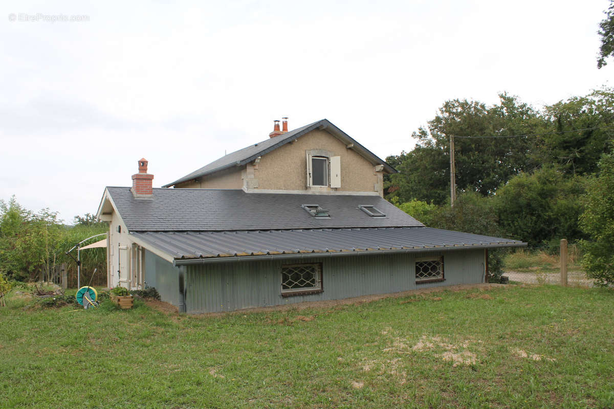 Maison à CHAMPILLET