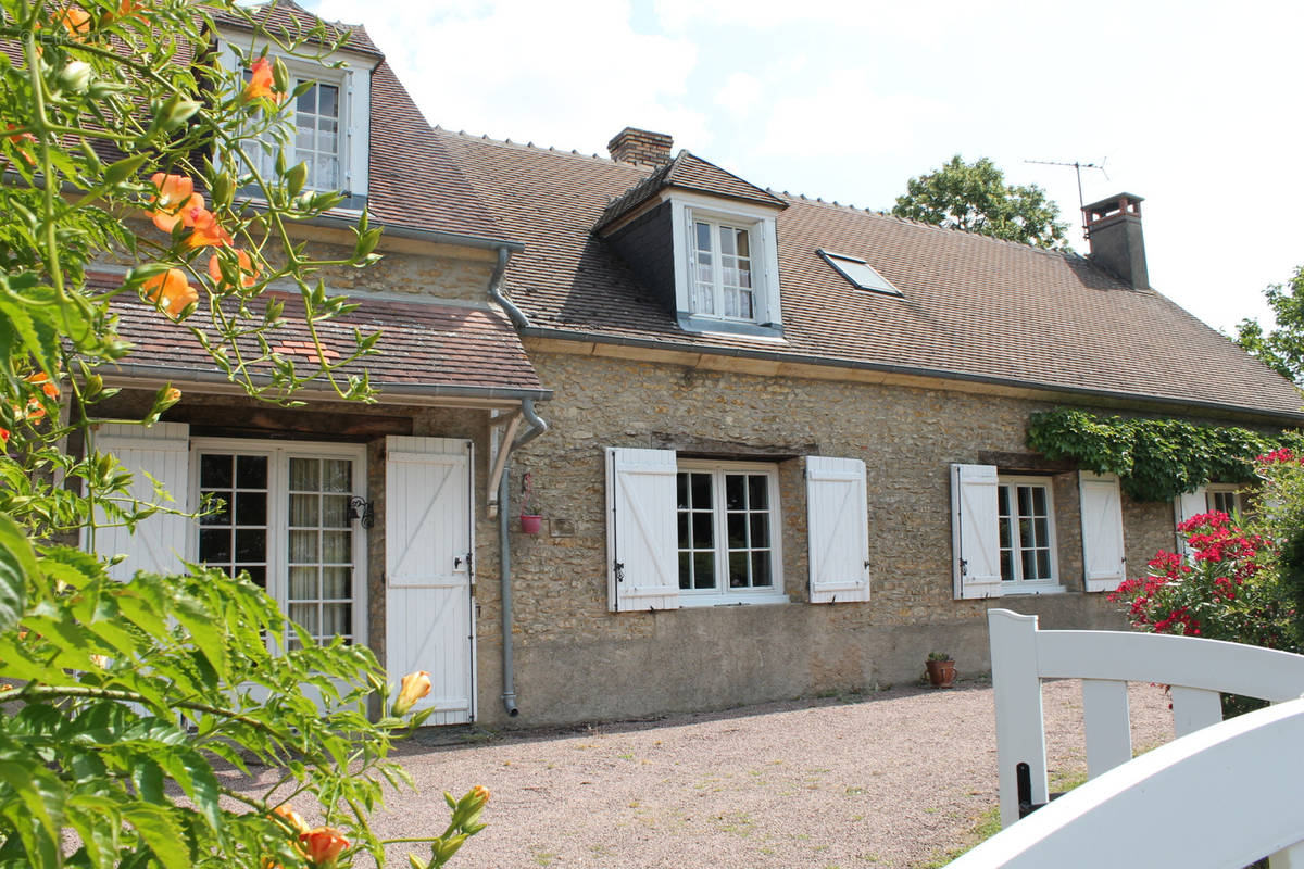 Maison à CROISY