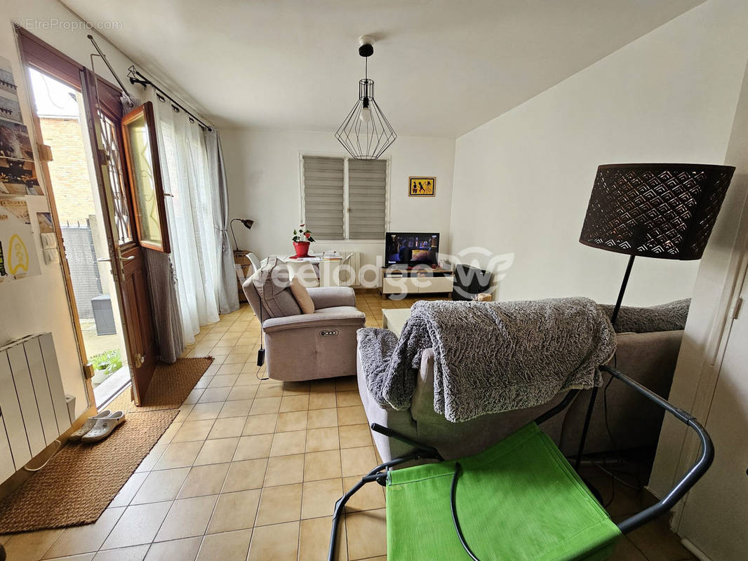 Appartement à PIERRELAYE