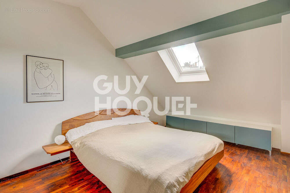 Appartement à PARIS-10E