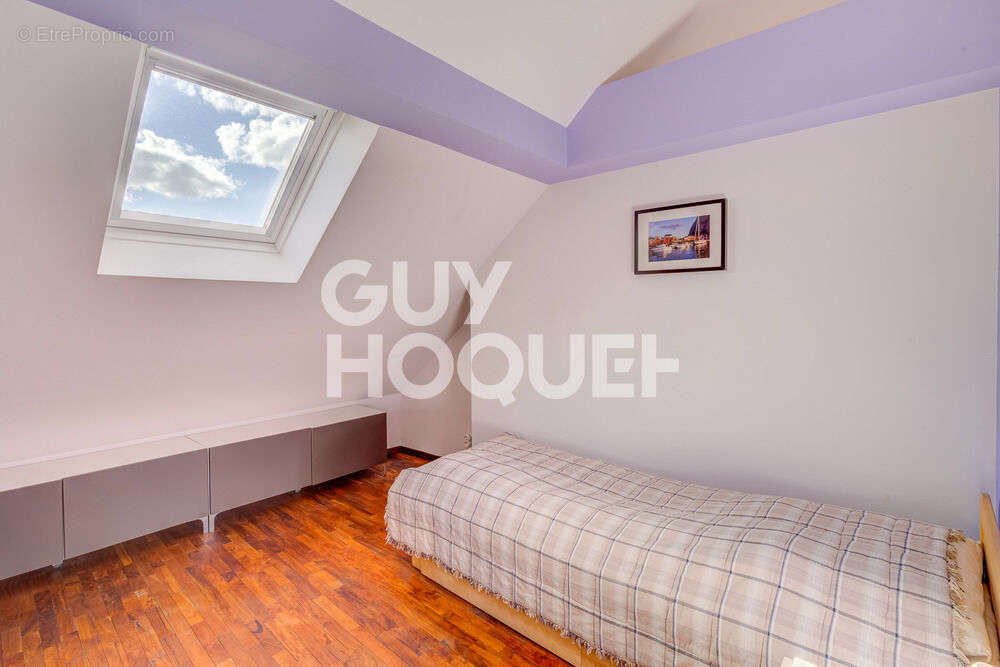 Appartement à PARIS-10E