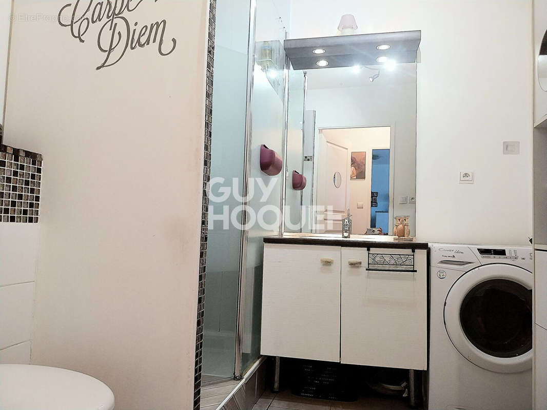 Appartement à MARSEILLE-15E