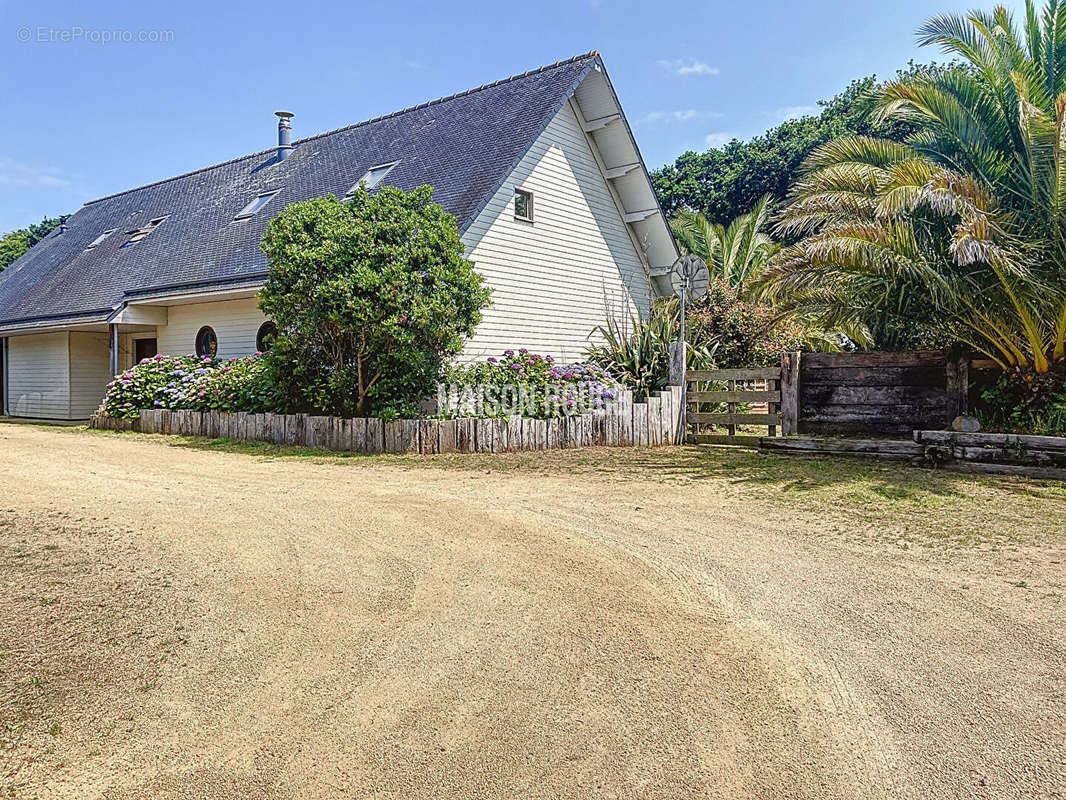 Maison à PLEGUIEN