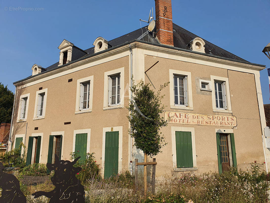 Maison à VILLENTROIS