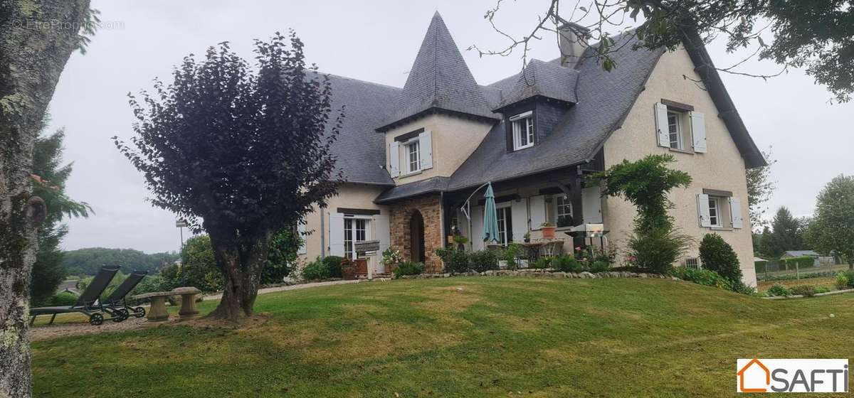 Photo 2 - Maison à UZERCHE