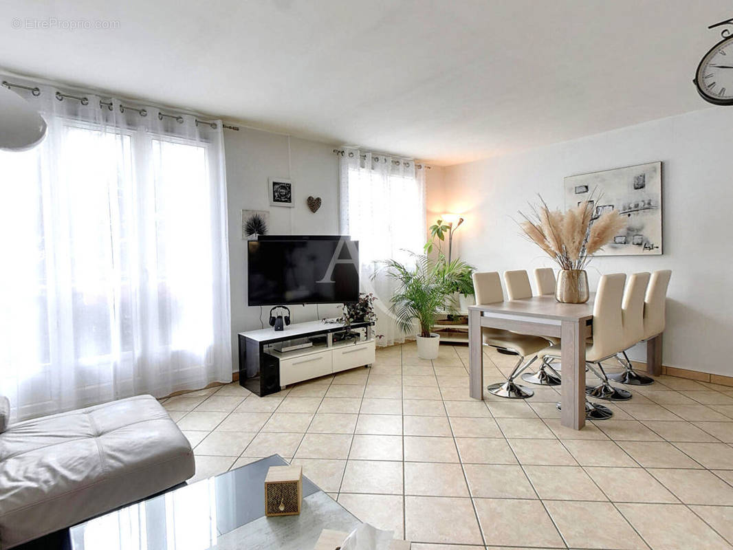 Appartement à BRY-SUR-MARNE