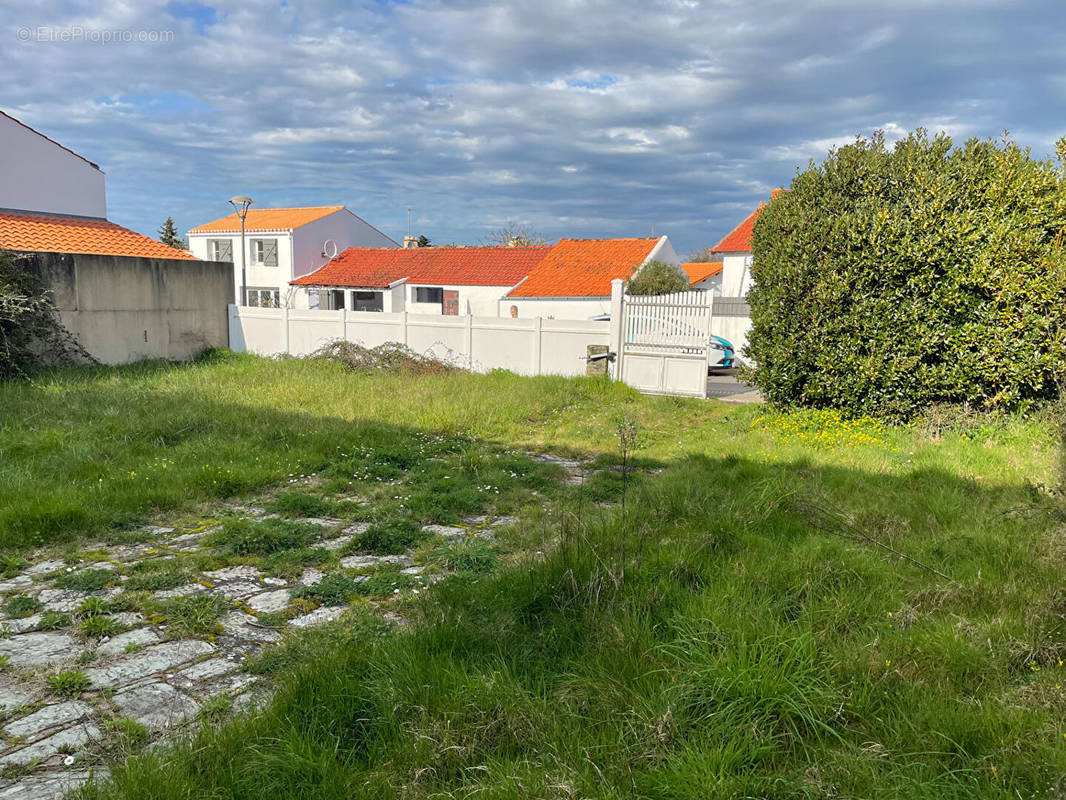 Terrain à BRETIGNOLLES-SUR-MER