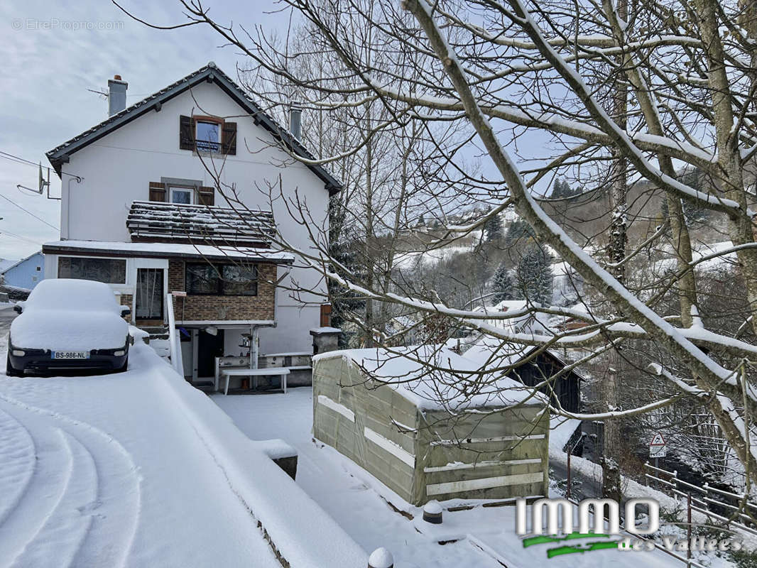 Maison à LA BRESSE