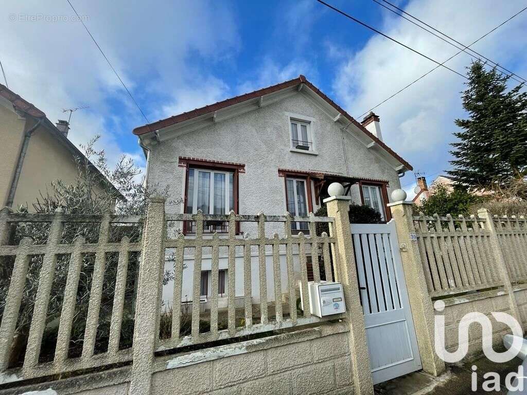 Photo 2 - Maison à SAVIGNY-SUR-ORGE