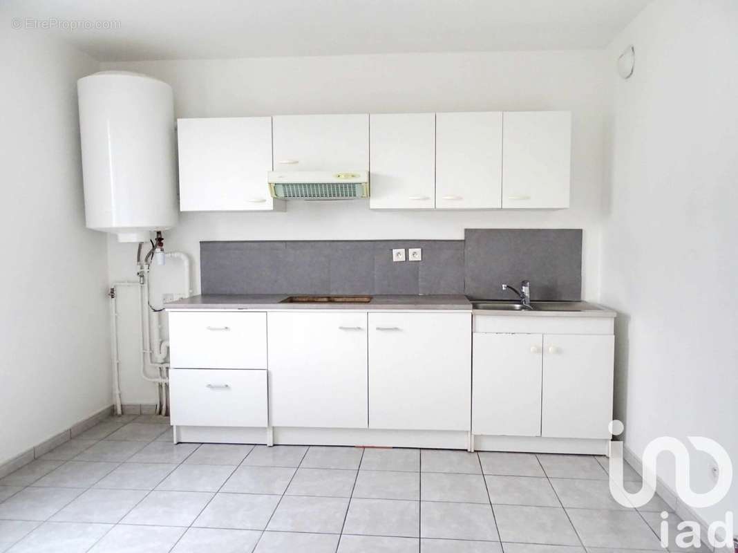 Photo 3 - Appartement à VAIRES-SUR-MARNE