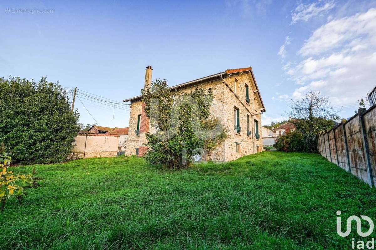 Photo 2 - Maison à LAGNY-SUR-MARNE