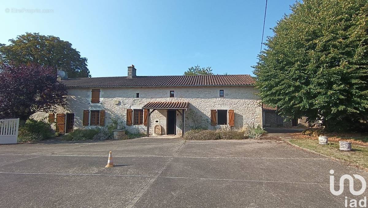 Photo 1 - Maison à VANZAY