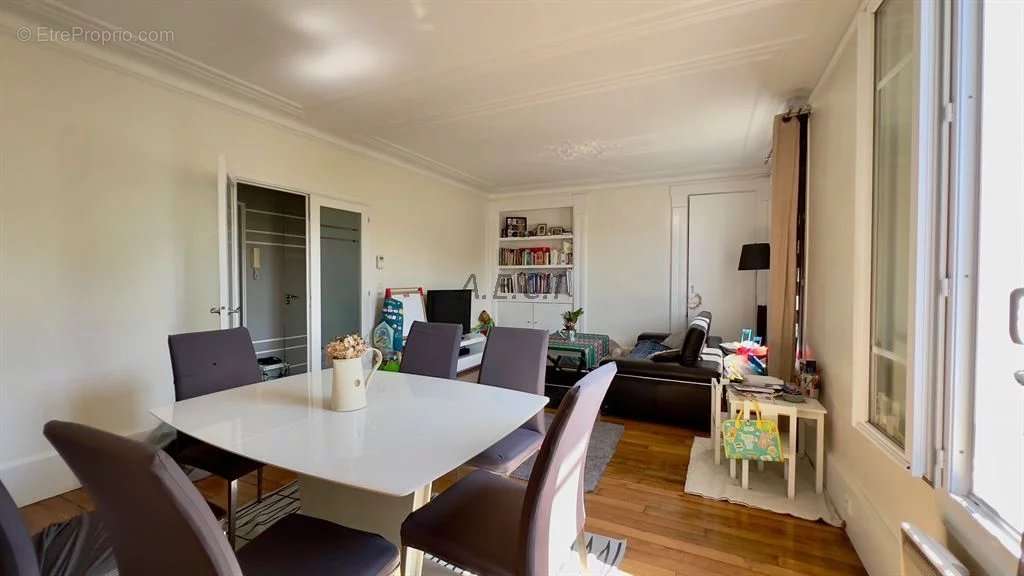 Appartement à ASNIERES-SUR-SEINE